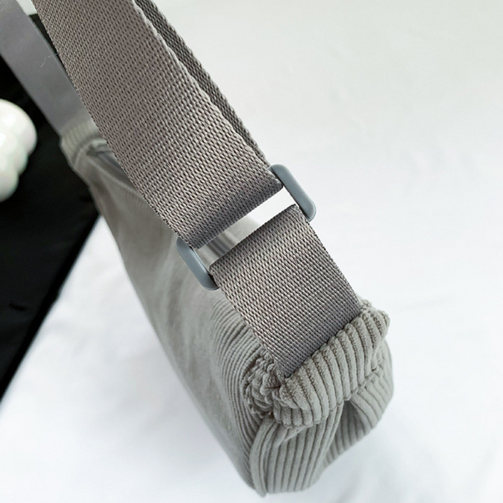 Mirea | Crossbody Belt Bag