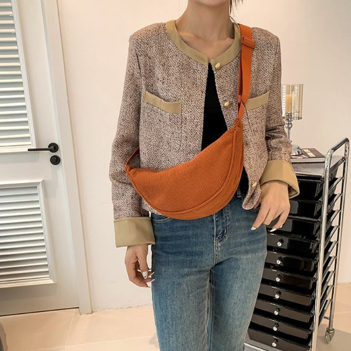 Mirea | Crossbody Belt Bag