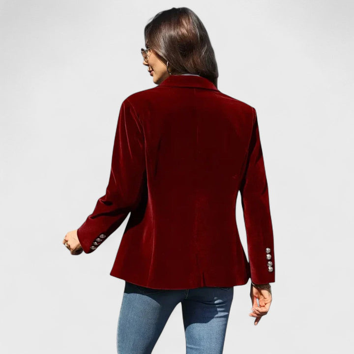 Julisse™ – Elegant Velvet Blazer