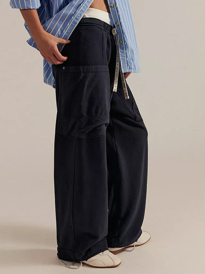 Women's Relaxed Utility Cargo Sweatpants